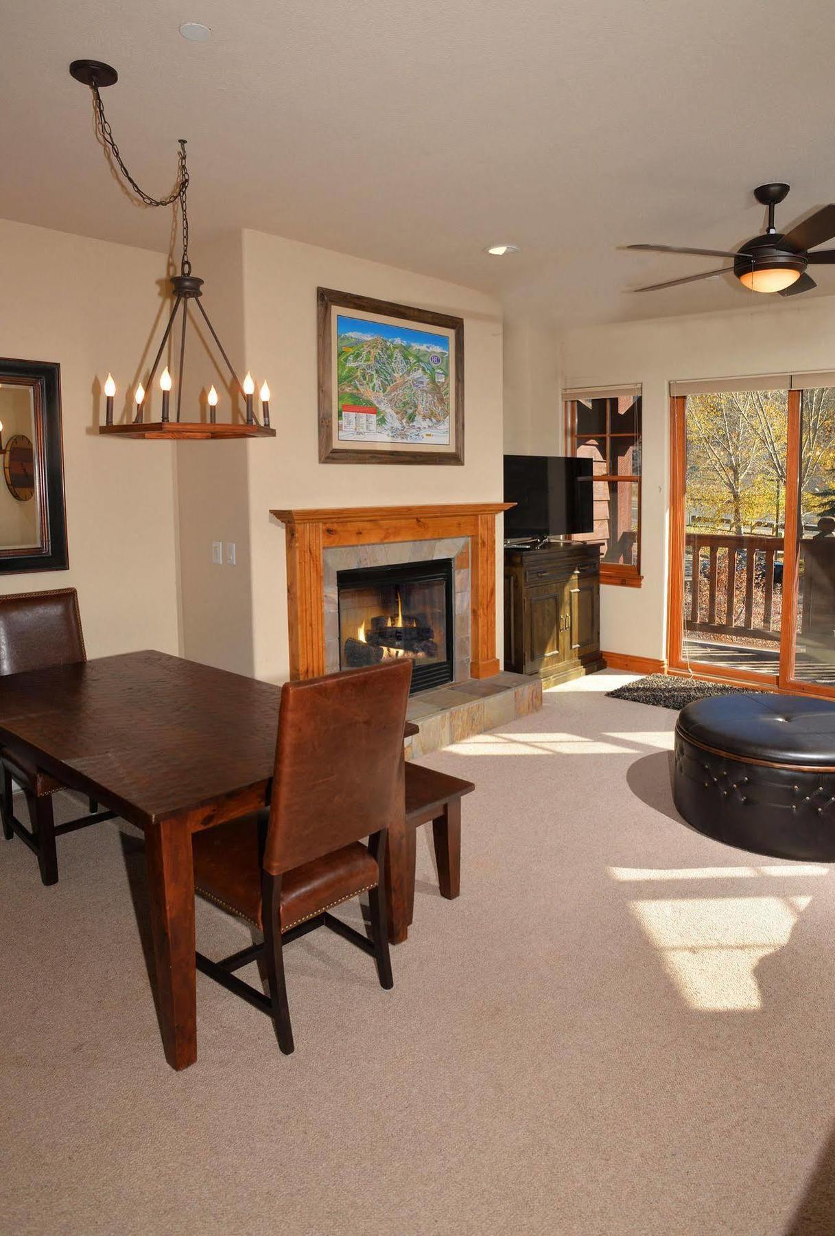 Lodge At Brookside Avon Village 外观 照片