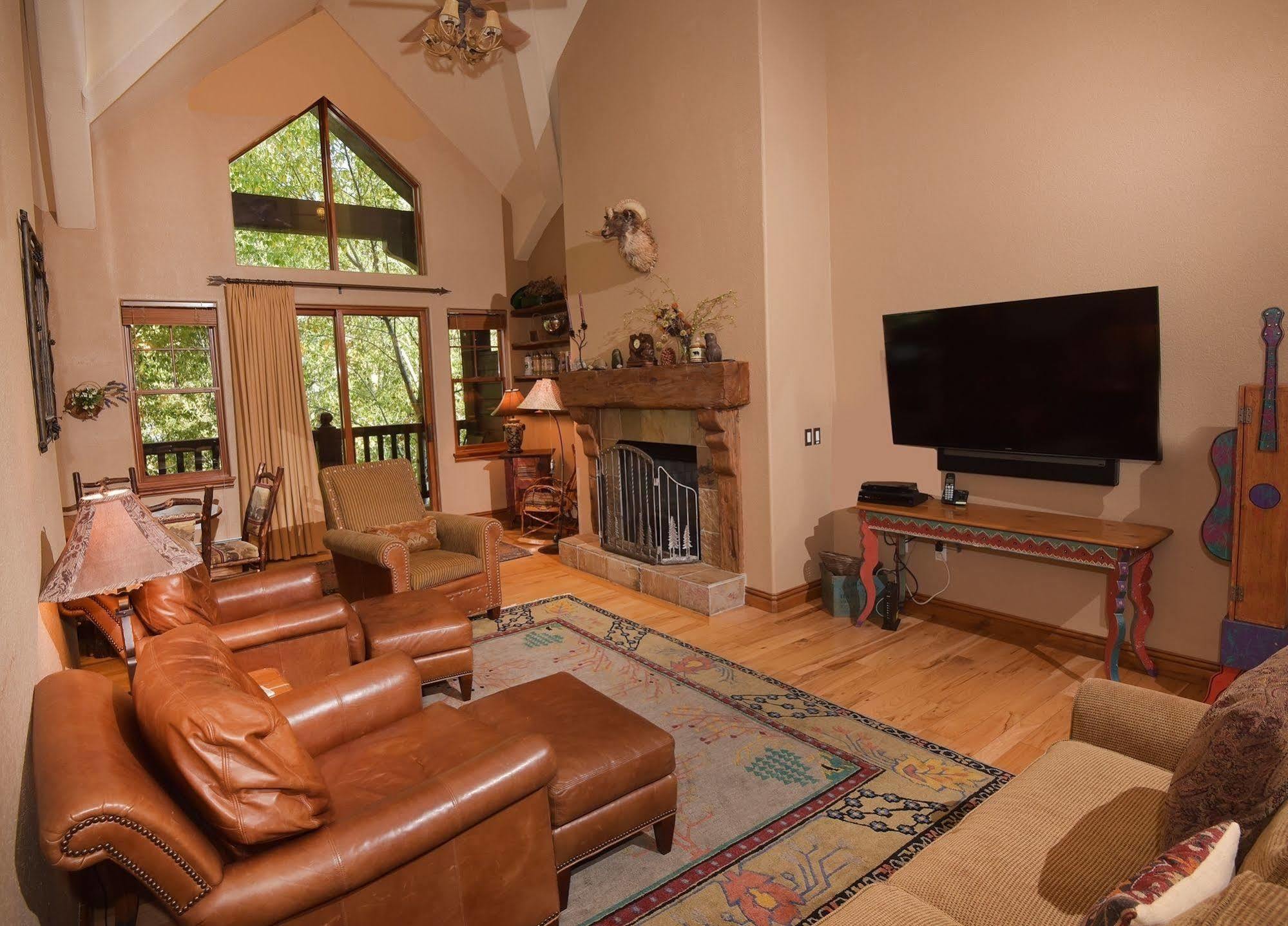 Lodge At Brookside Avon Village 外观 照片